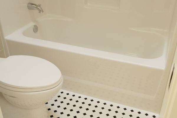 Fiberglass Tub Replacement in Milford